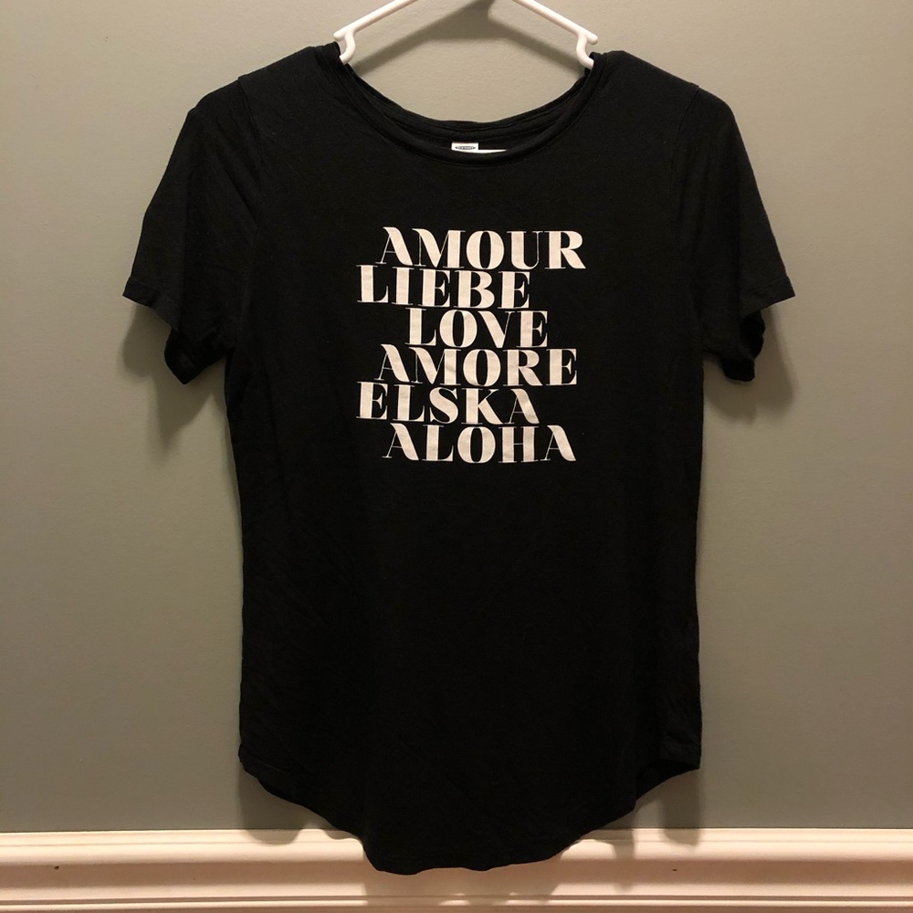 LOVE tee